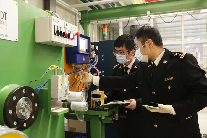 優(yōu)鼎嘉專業(yè)二手環(huán)保設(shè)備進(jìn)口報關(guān)代理